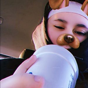 Meet your Posher, Nora